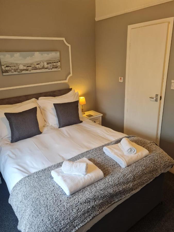 Heathcliff House B&B Exclusively For Adults Free Large Carpark Торки Экстерьер фото